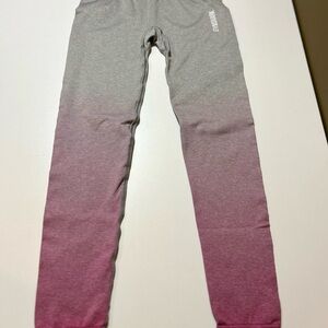 GYMSHARK Pink and Gray Leggings with Gradient Effect
